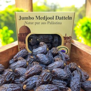 Home 18 Medjool Dates